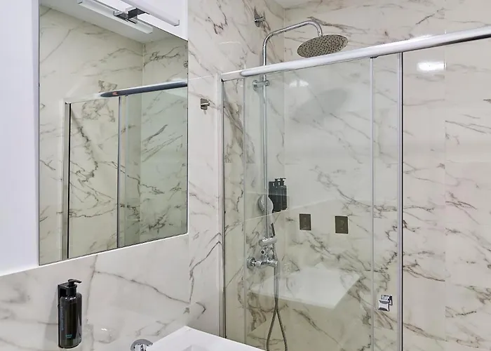 Margarita By Gaiarooms *